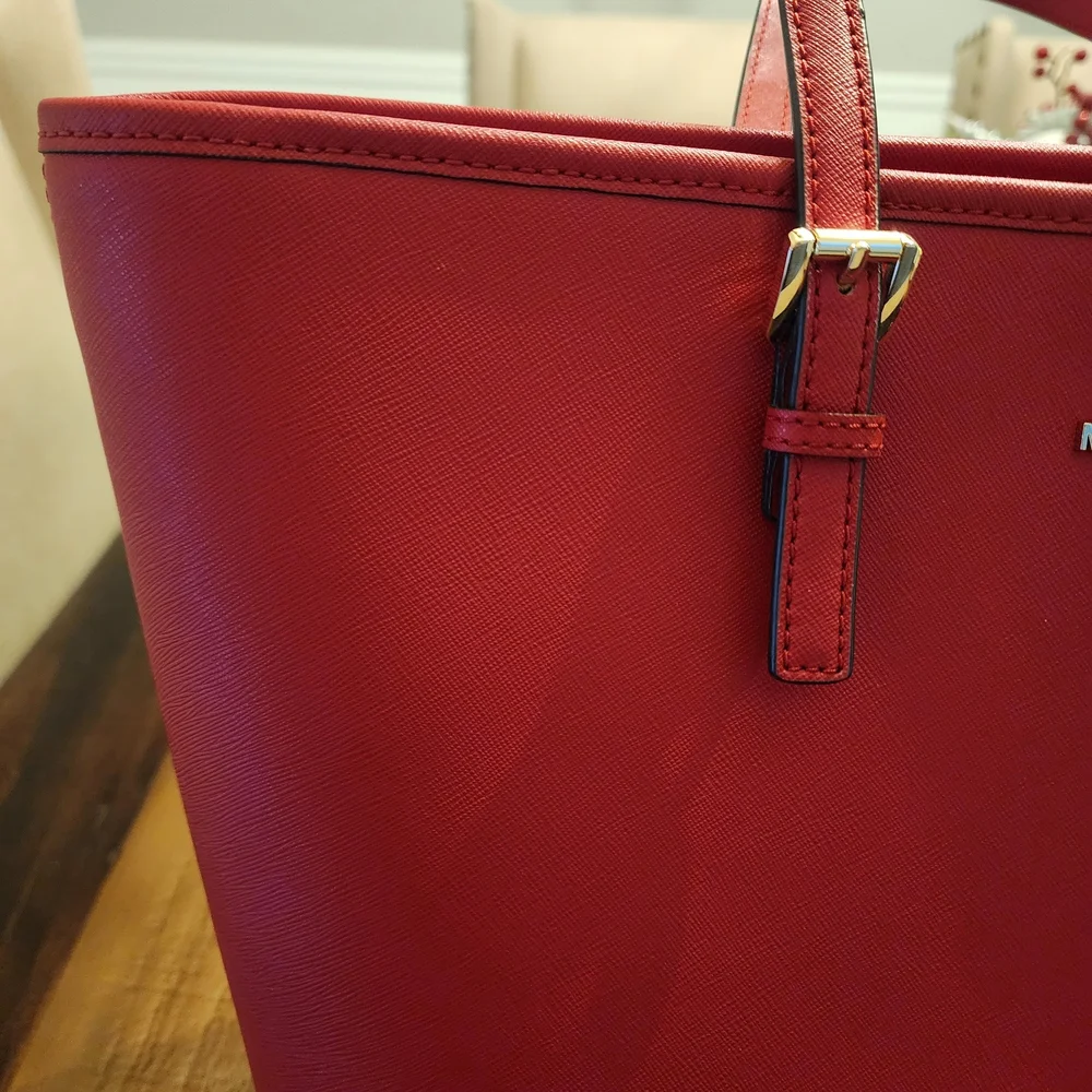 Michael Kors Red Tote Bag - Picture 5 of 16